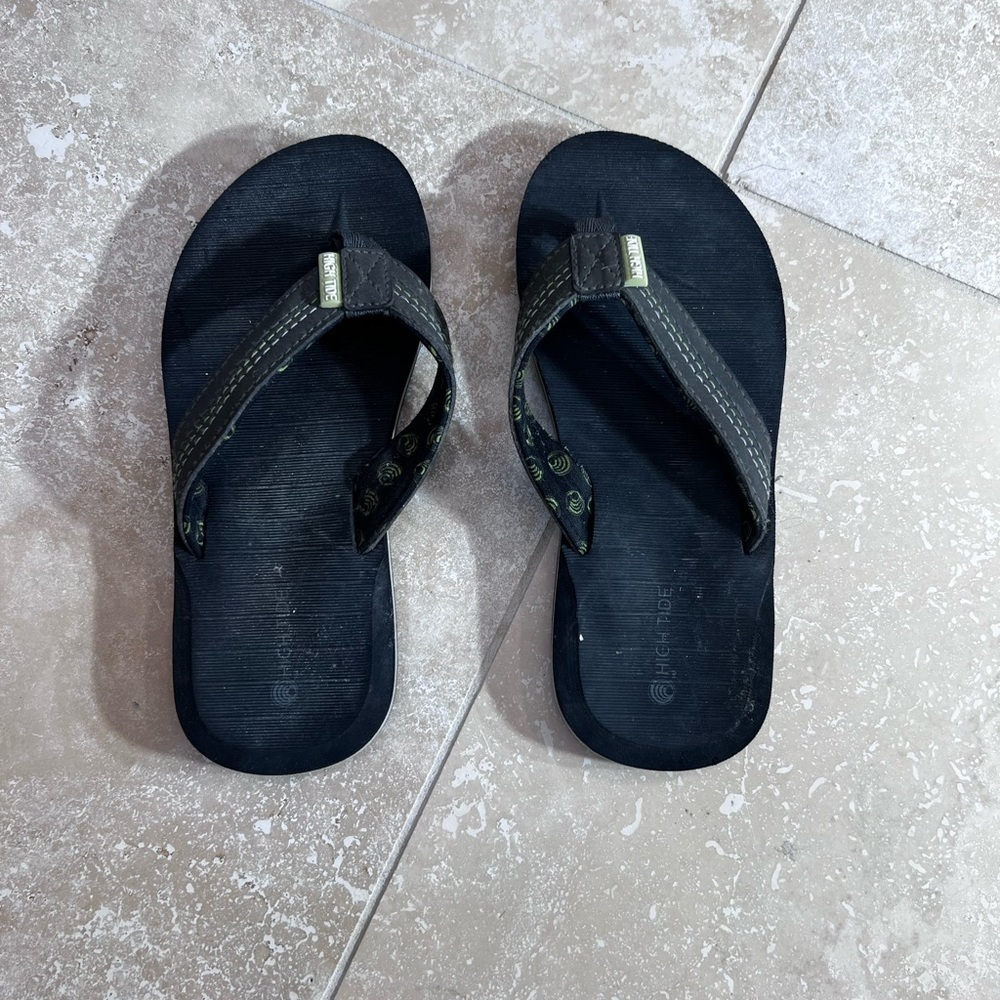 Flip Flops​​​ - Picture 2 of 5